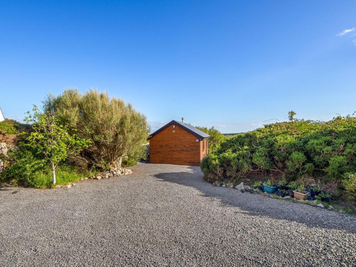 Seaside Log Cabin, Carna Villa Exterior foto