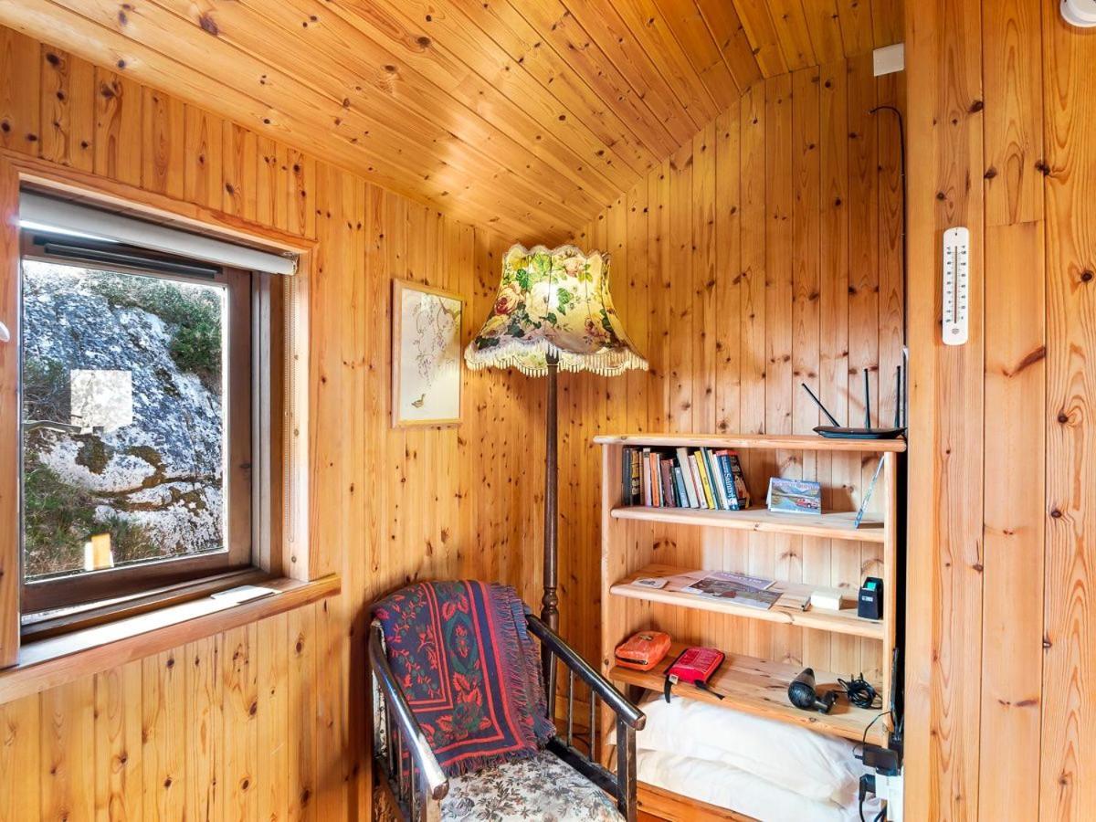 Seaside Log Cabin, Carna Villa Exterior foto